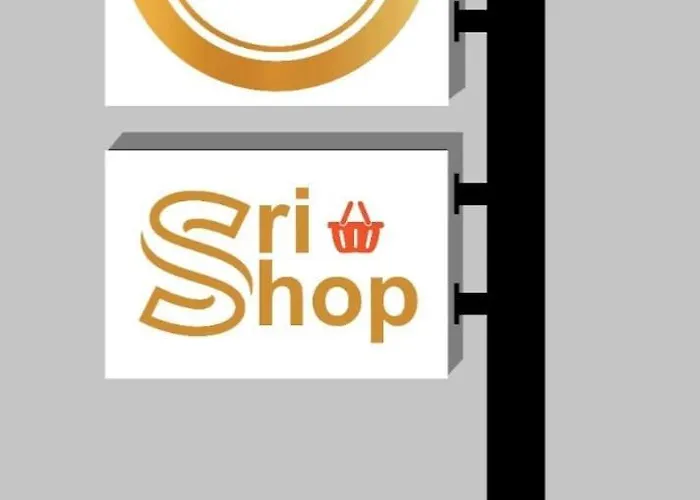 Sri * Amed (Bali)